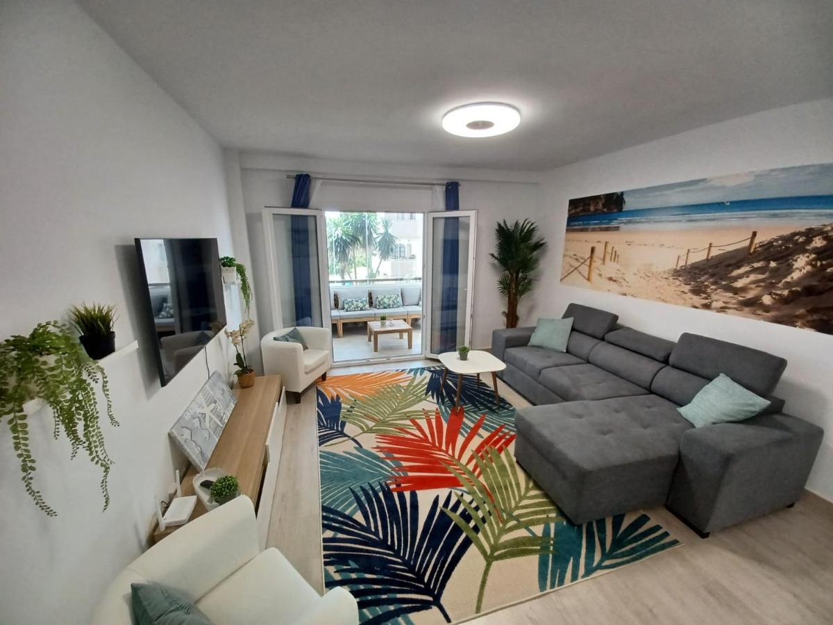 Family Walking Distance To The Sea And Amenities Apartment Sitio de Calahonda