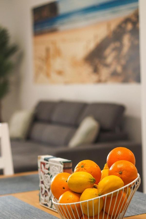 Family Walking Distance To The Sea And Amenities Apartment Sitio de Calahonda