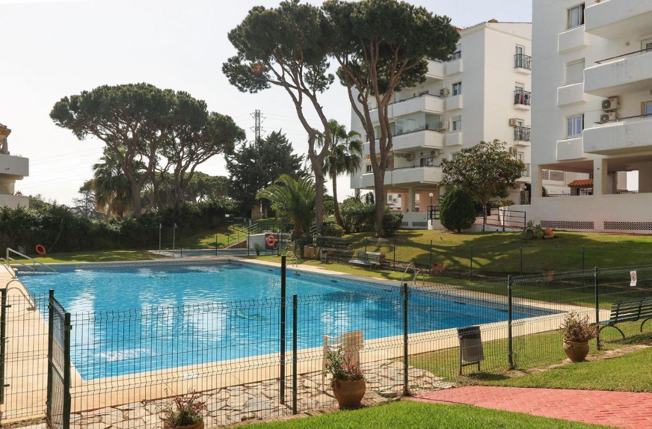 Apartment Family Walking Distance To The Sea And Amenities Sitio de Calahonda